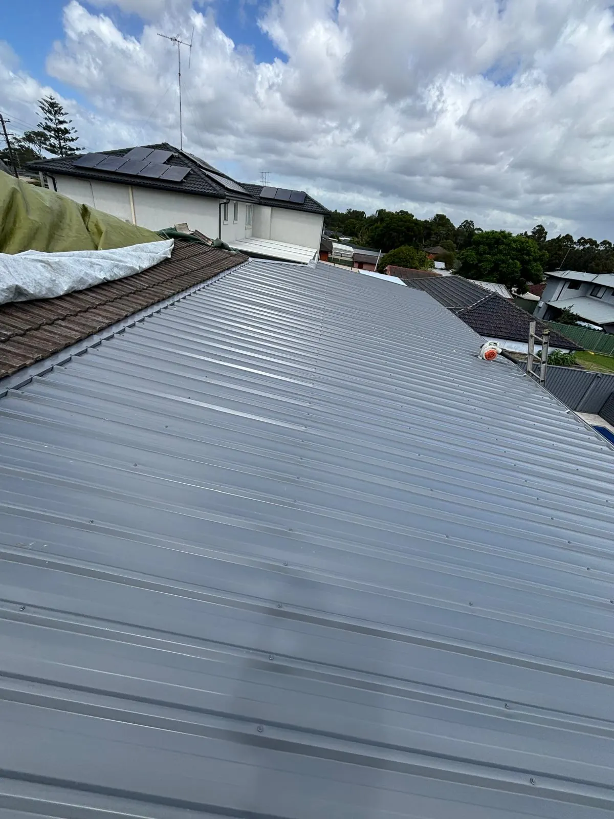 Metal roof sheet replacement work